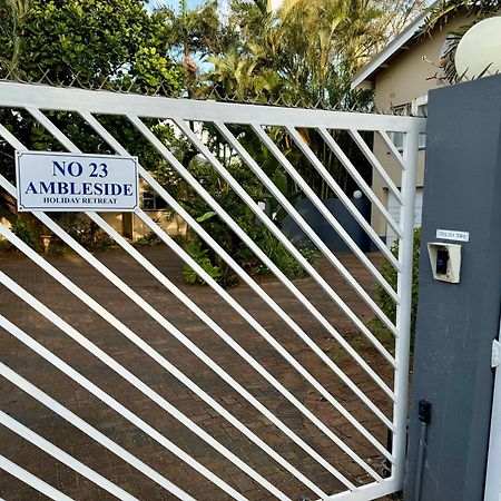 23 Ambleside Holiday Retreat By The Sea Port Shepstone Buitenkant foto