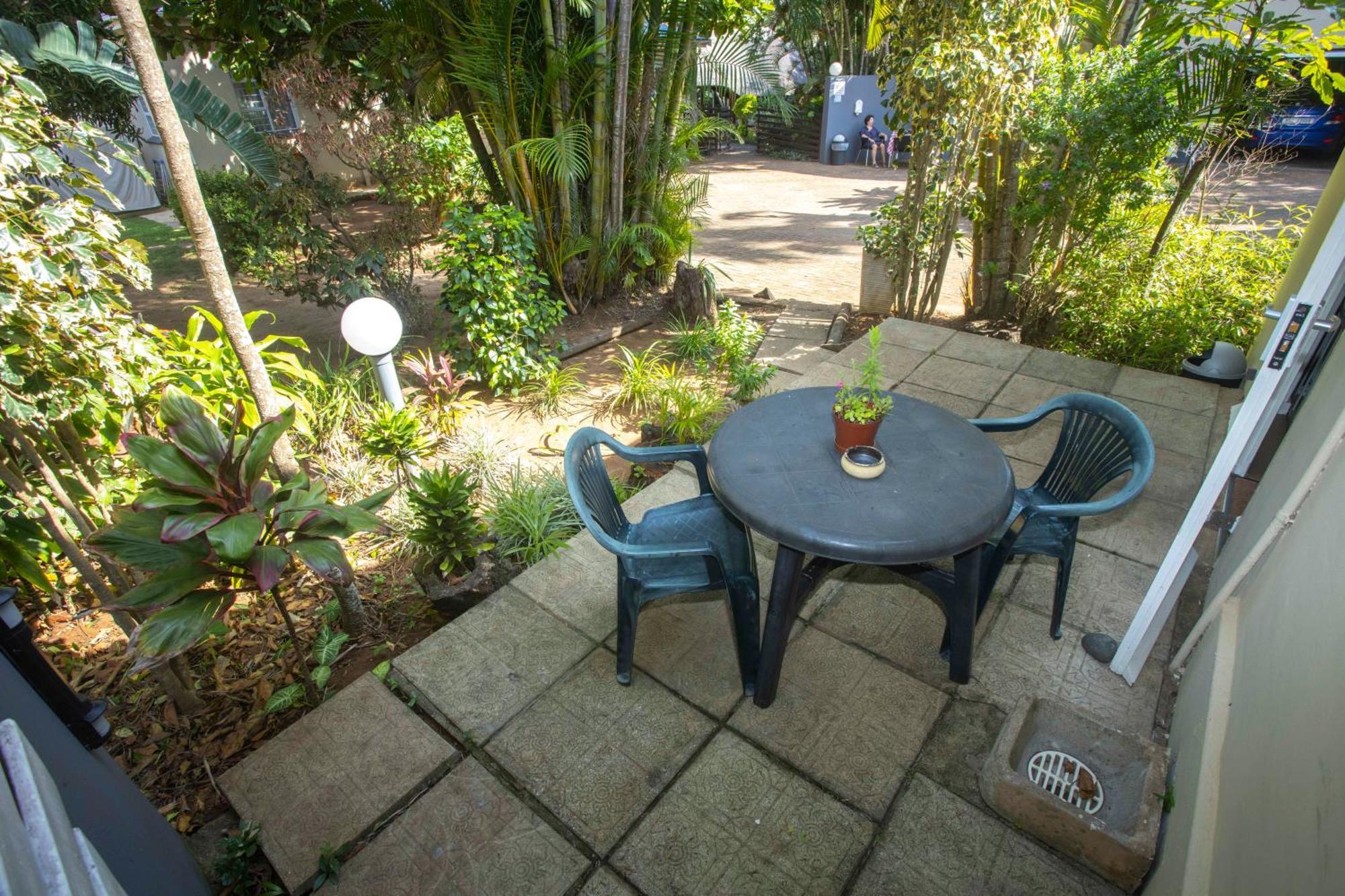 23 Ambleside Holiday Retreat By The Sea Port Shepstone Buitenkant foto